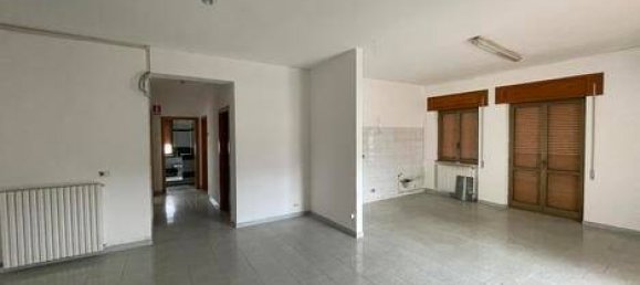 Propriété commerciale à Castrovillari, Italy 286m² No. 293803 7