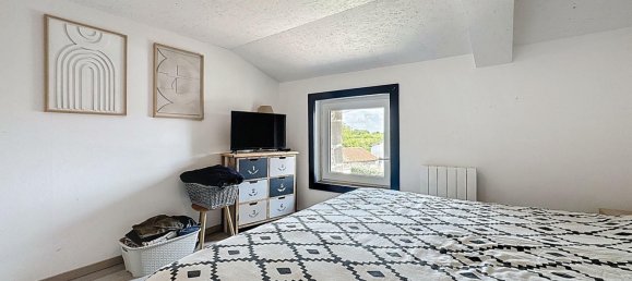 Casa de 5 dormitorios en Bressuire, France No. 282381 12