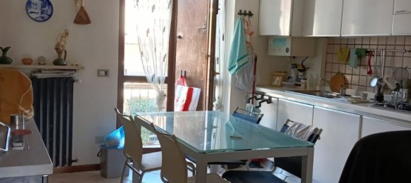 3 Schlafzimmer Haus in Castell'Arquato, Italy, Nr. 335531 12