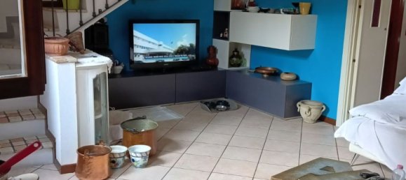 3 Schlafzimmer Haus in Castell'Arquato, Italy, Nr. 335531 13