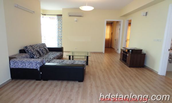 3 bedrooms Apartment in Tay Ho, Vietnam No. 7054