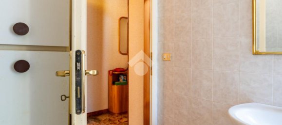 Casa de 3 dormitorios en Marano sul Panaro, Italy No. 166807 16