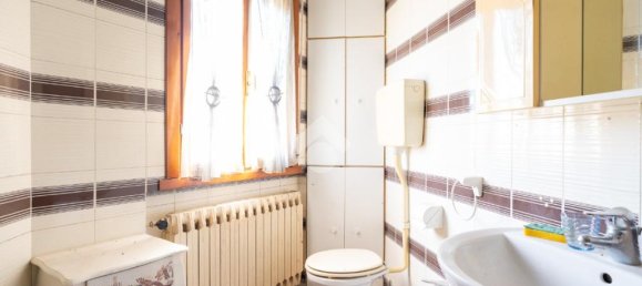 Casa de 3 dormitorios en Marano sul Panaro, Italy No. 166807 25