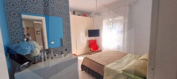 2غرفة شقة في Naples, Italy رقم 26524 7