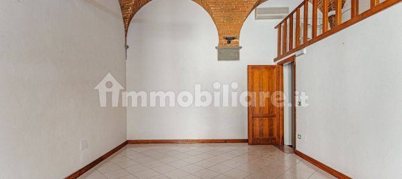 4-Zimmer Büro in Pistoia, Italy, Nr. 356757 25