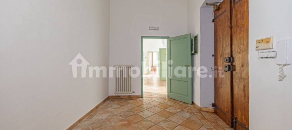 4-Zimmer Büro in Pistoia, Italy, Nr. 356757 14