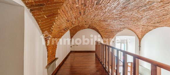 4-Zimmer Büro in Pistoia, Italy, Nr. 356757 29