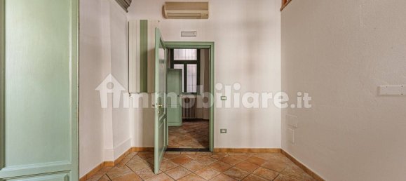 4-Zimmer Büro in Pistoia, Italy, Nr. 356757 19