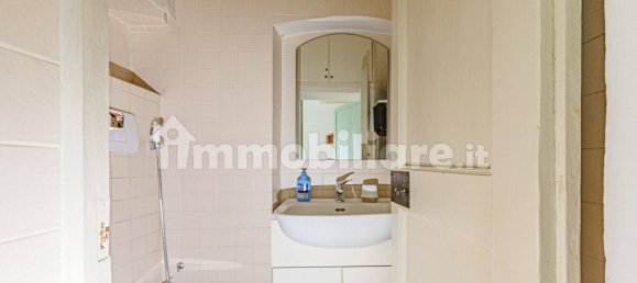 4-Zimmer Büro in Pistoia, Italy, Nr. 356757 33