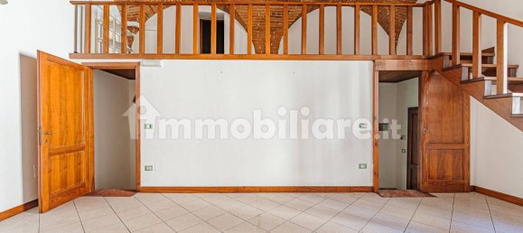 4-Zimmer Büro in Pistoia, Italy, Nr. 356757 10