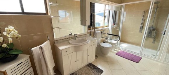 4 bedrooms Villa in Calheta, Portugal No. 126516 10