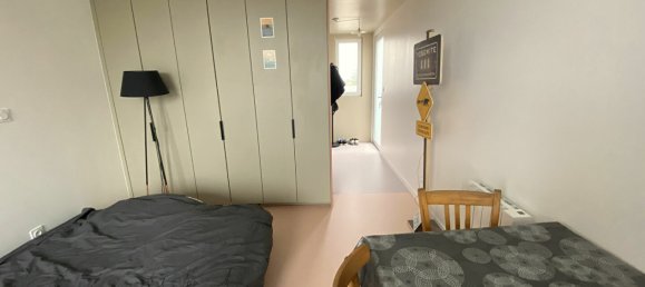 Studio in Bourges, France No. 73533 4