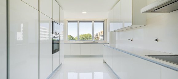 4 Schlafzimmer Wohnung in Matosinhos, Portugal, Nr. 144369 9