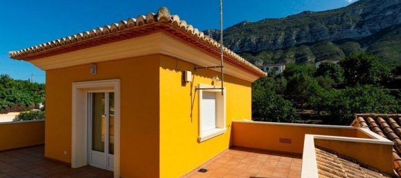 Дом с 6 спальнями в Дения, Испания № 78378 4