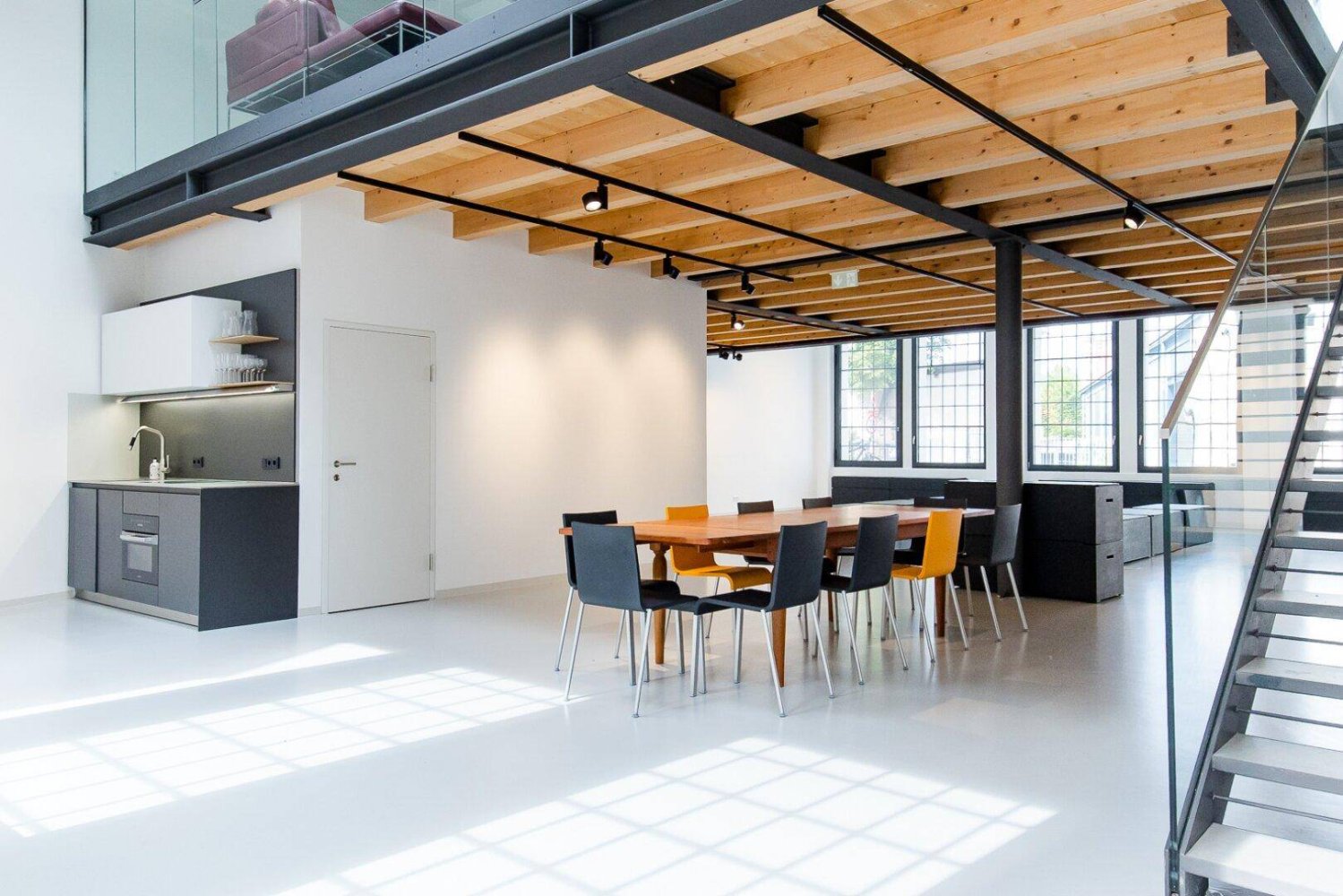 Oficina en Salzburg, Austria 273 m² No. 177995