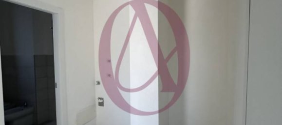 2 Schlafzimmer Wohnung in Gallarate, Italy, Nr. 288805 24