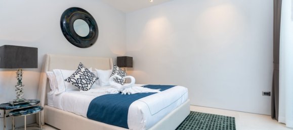 4 bedrooms Villa in Bang Tao, Thailand No. 8437 8