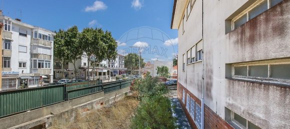 13 bedrooms House in Cascais, Portugal No. 38795 6