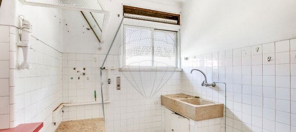 13 bedrooms House in Cascais, Portugal No. 38795 20