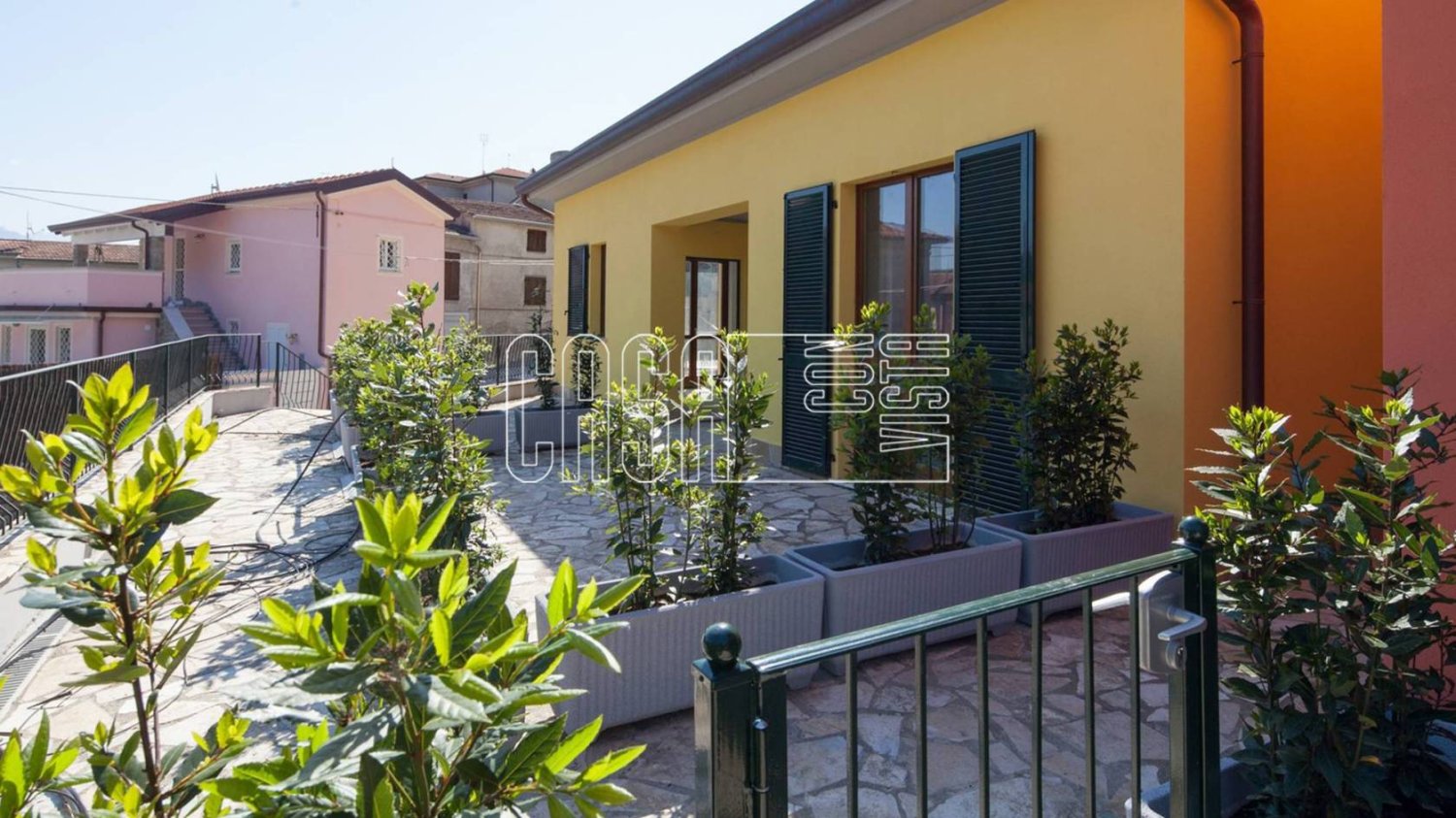 Apartamento de 1 dormitorio en Ameglia, Italy No. 294795