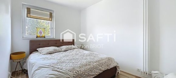 4 bedrooms House in Eragny, France No. 356098 6