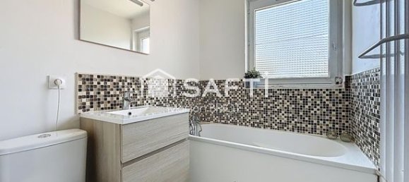 4 bedrooms House in Eragny, France No. 356098 5