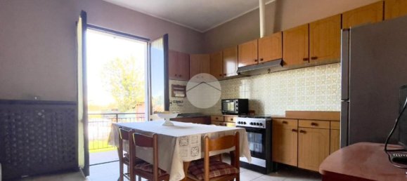 4 rooms Villa in Chiari, Italy No. 81919 5