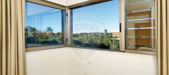 4 bedrooms House in Guia, Portugal No. 156831 6