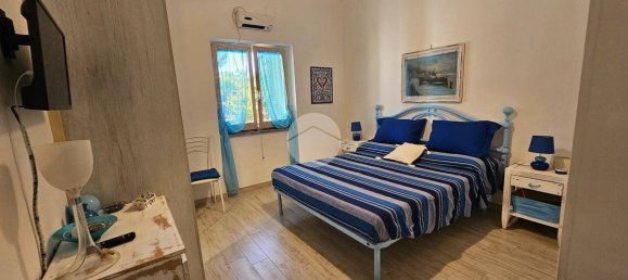 Квартира с 2 спальнями в Ардеа, Италия № 370204 17