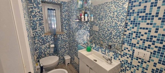 Квартира с 2 спальнями в Ардеа, Италия № 370204 12