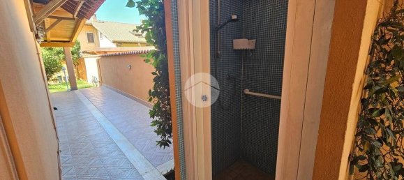 Квартира с 2 спальнями в Ардеа, Италия № 370204 24