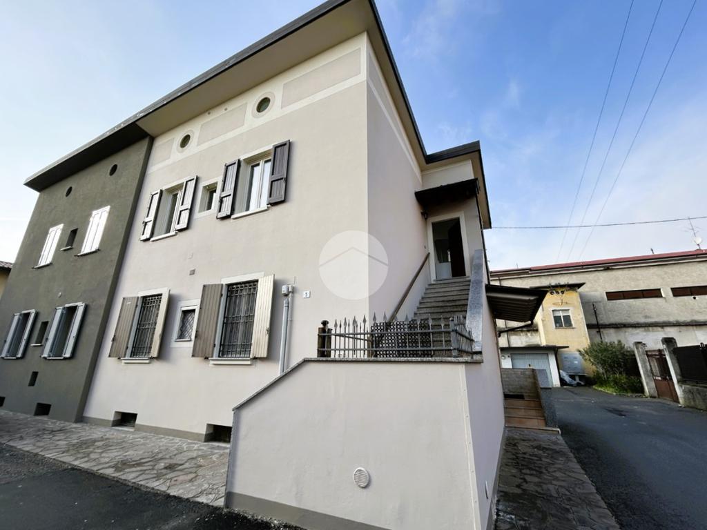 3 chambres Appartement à Rovato, Italy No. 134386