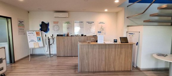 2957m² Warehouse in Baranzate, Italy No. 379256 8