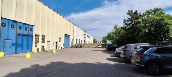2957m² Warehouse in Baranzate, Italy No. 379256 5