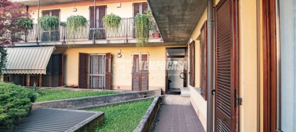 Apartamento de 1 dormitorio en Treviglio, Italy No. 299056 18