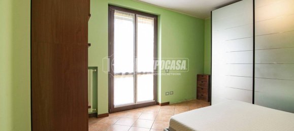 Apartamento de 1 dormitorio en Treviglio, Italy No. 299056 12