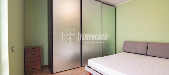 Apartamento de 1 dormitorio en Treviglio, Italy No. 299056 13