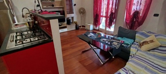 3 rooms Apartment in Novara, Italy No. 227693 4