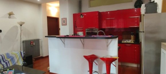 3 rooms Apartment in Novara, Italy No. 227693 2