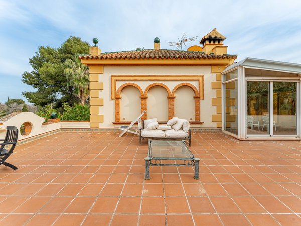 6 Schlafzimmer Haus in Godella, Spain, Nr. 29057