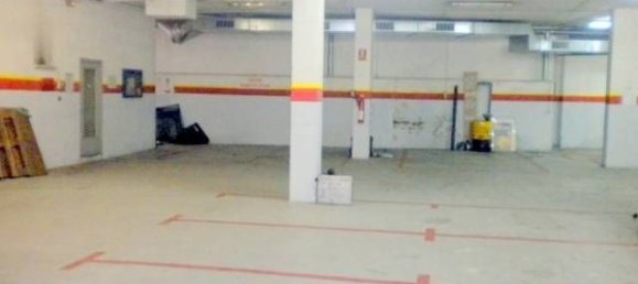 Коммерческая недвижимость 2000м² в Пинеда-де-Мар, Испания № 109969 2