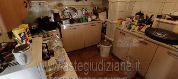 Apartamento de 3 divisões em Ispra, Italy N.º 12947 9