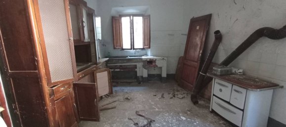 25غرفة منزل في San Marcello Piteglio, Italy رقم 83629 9