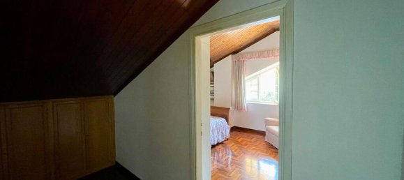 4 bedrooms Villa in Arpino, Italy No. 381078 10