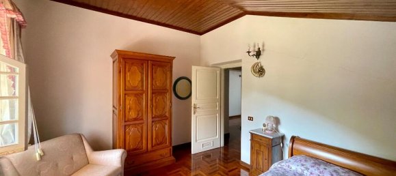 4 bedrooms Villa in Arpino, Italy No. 381078 12