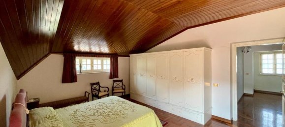 4 bedrooms Villa in Arpino, Italy No. 381078 8