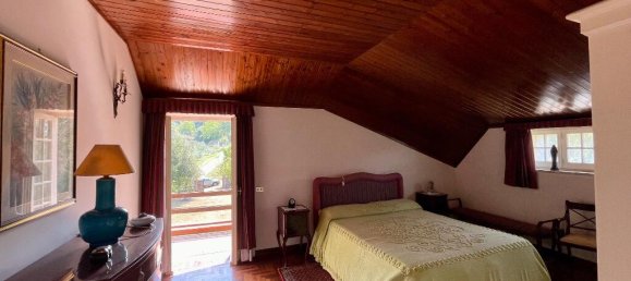 4 bedrooms Villa in Arpino, Italy No. 381078 5