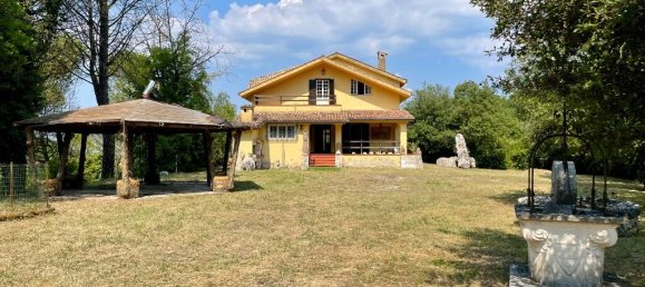 4 bedrooms Villa in Arpino, Italy No. 381078 28