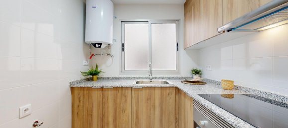 Apartamento de 3 dormitorios en Torrent, Spain No. 170591 15