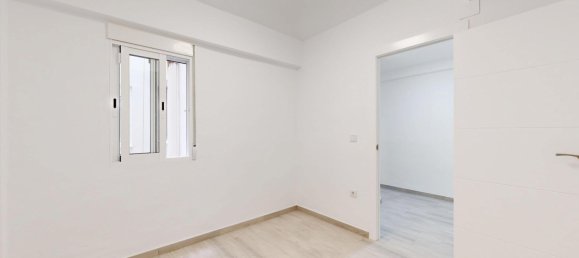 Apartamento de 3 dormitorios en Torrent, Spain No. 170591 24